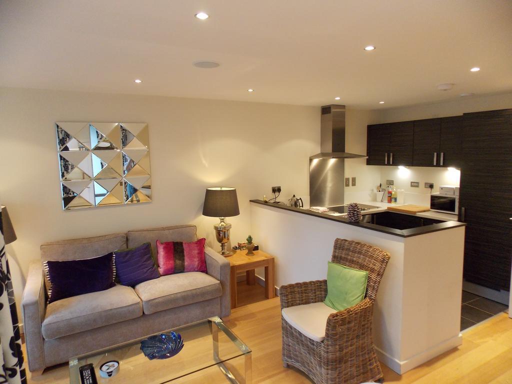 Violet Bank Apartment New Town Единбург Стая снимка